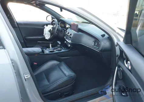 2022 Kia Stinger Gt-Line z USA, uszkodzony, nr VIN KNAE35LD8N6101250